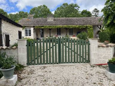 House Pet-friendly Issigeac