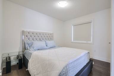 House  Newmarket