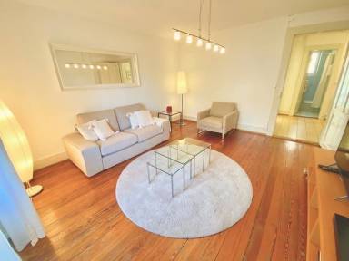 Ferienwohnung Terrasse/Balkon Lausanne