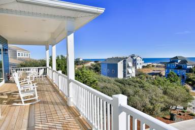 House Emerald Isle