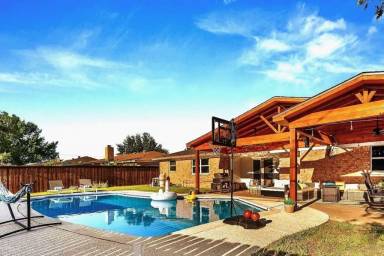 House North Richland Hills