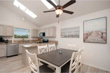 House Pet-friendly Cherry Hills