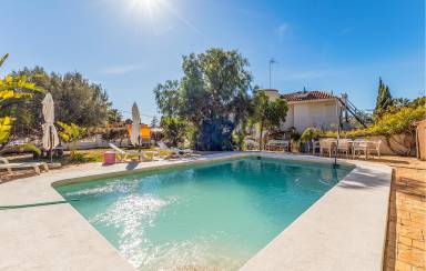 Huis 354 m²