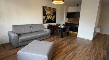 Apartment mit Pool und Terrasse