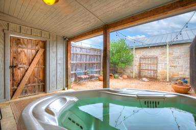 Cottage Luckenbach