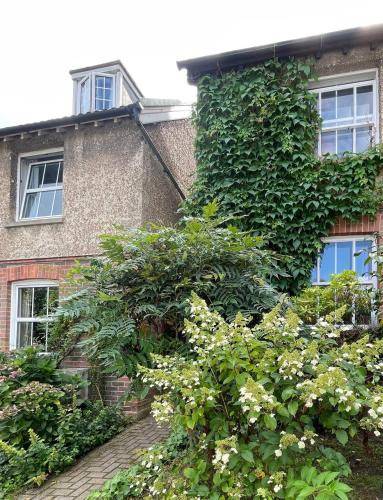 House  Forest Row