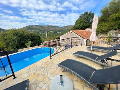 Ferienhaus mit Grill, Garten und Terrasse