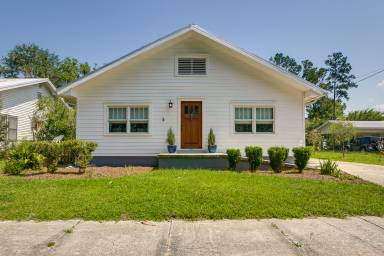Cottage White Springs