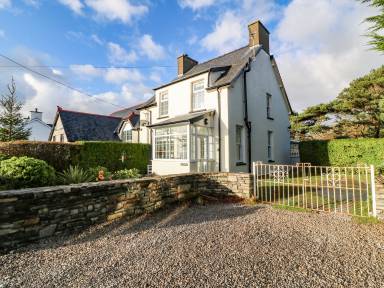 130 m² Cottage