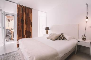 Bed and breakfast  Lisbon