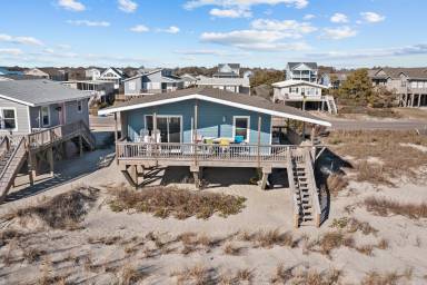 Cottage Oak Island