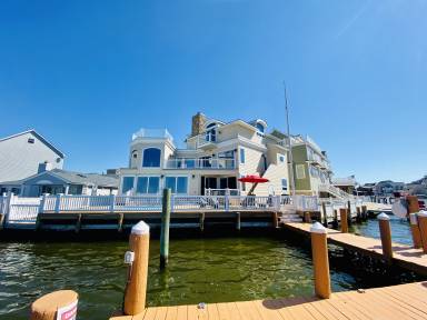 House Lavallette