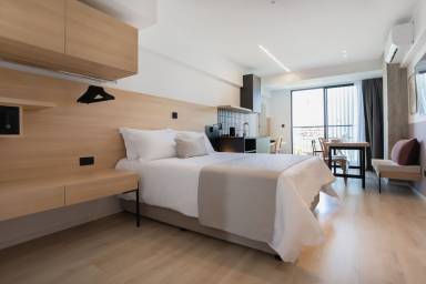 Aparthotel con internet de alta velocidad y terraza | Vistas a la ciudad