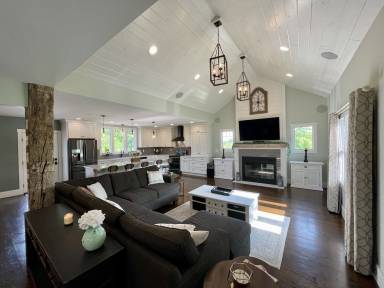 Farmhouse Lake Charter Township