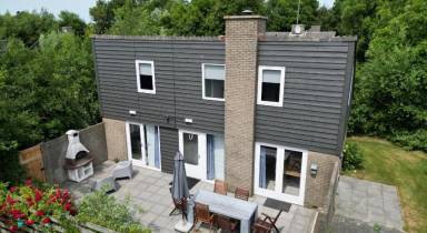 Ferienhaus mit Pool