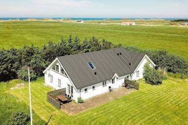 Huis 228 m²