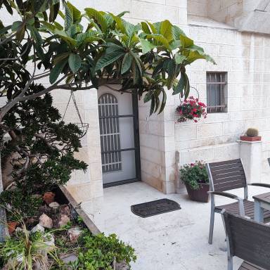 Family-oriented flat with garden | Good for workation