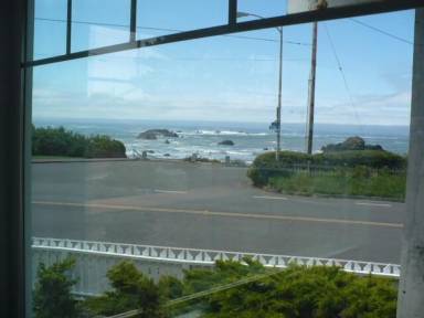 House  Crescent City North