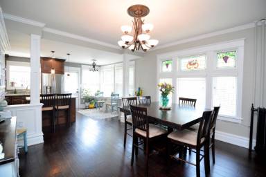 204 m² House