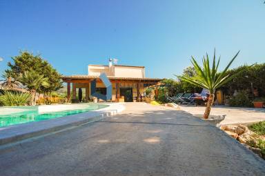 Villa Campofelice di Roccella