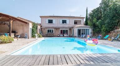 Maison de vacances 250 m²