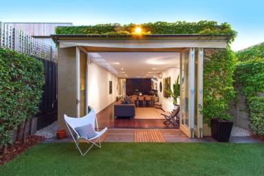 House  Elwood