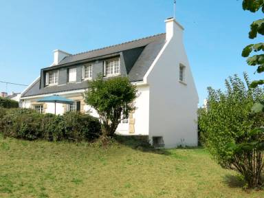 Ferienhaus mit eingezäuntem Garten für 8 Gäste mit Hund in Saint-Gildas-de-Rhuys, Bretagne