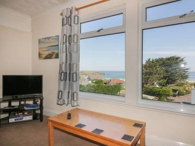 Apartment Constantine Bay