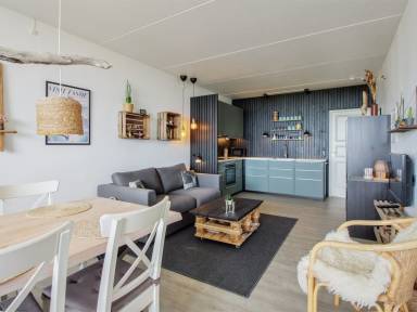 Ferienwohnung mit Pool | Meerblick