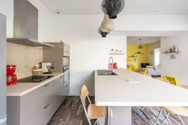 Apartment Kitchen Lons-le-Saunier