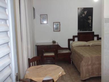 Private room Yard Cidade Alta