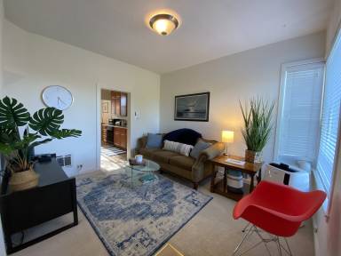 Airbnb  West Seattle