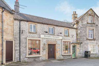Cottage Wetton