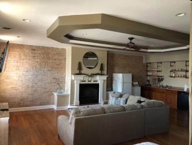 Apartment Utica Township