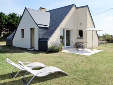 Ferienhaus ∙mit eingezäuntem Grundstück für 4 Gäste mit Hund in Anneville-sur-Mer, Normandie