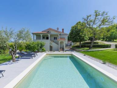 85 m² House