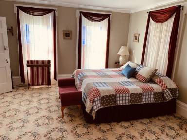 Bed and breakfast  Conneaut