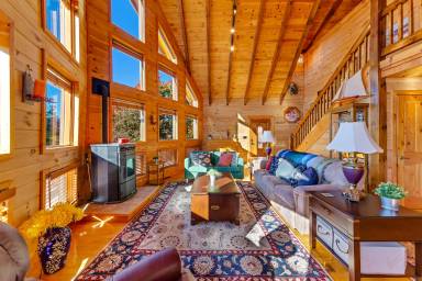Cabin  Marion