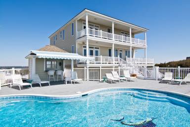 Relax on the Crystal Coast with Salter Path vacation homes - HomeToGo