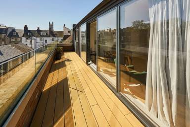 Holiday apartment | Next to Royal Pavilion | Sea view