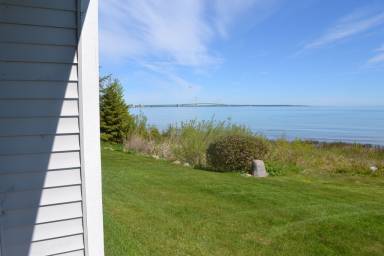 Condo Mackinaw City