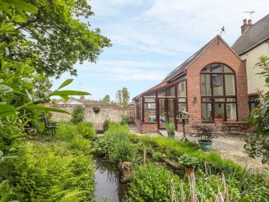 Cottage Warminster