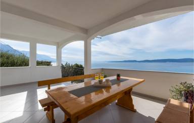 Apartment Pisak