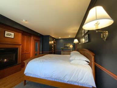 Bed and breakfast  Newfane