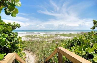 Condo Crescent Beach