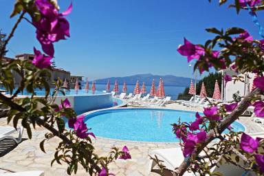 Aparthotel Saranda
