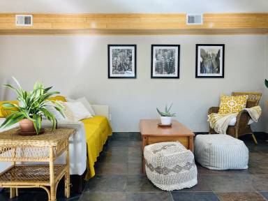 House Pet-friendly Country Horizons