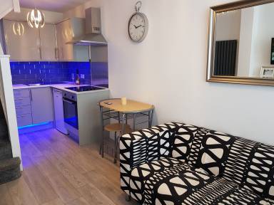 Apartment Sutton