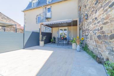 Gîte avec terrasse, barbecue et jardin