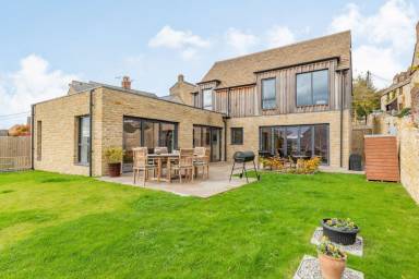 House Balcony/Patio Minchinhampton